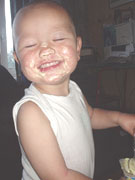 Zo, die yoghurt zit er ook weer in, en naast